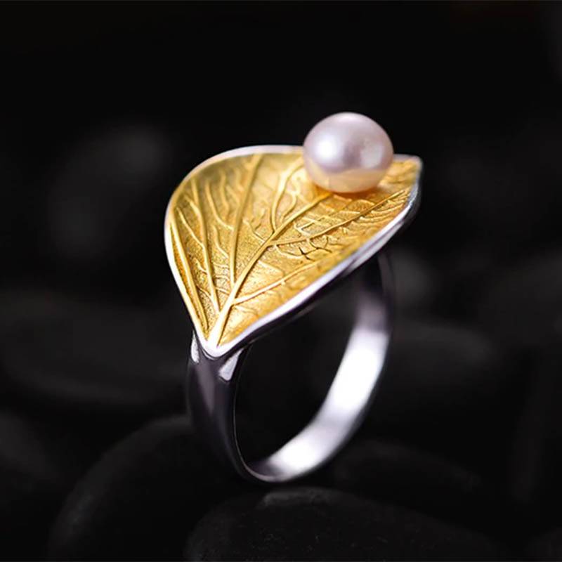 PEARL ON A LEAF RING Rings Summer Garden