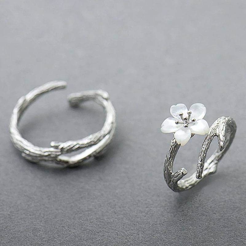 CHERRY BLOSSOM SILVER RING Rings