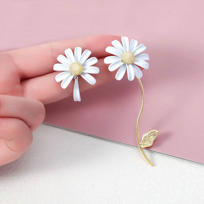 Boho Asymmetrical Daisy Earrings Earrings