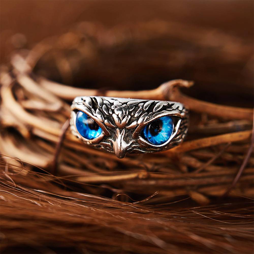 Charming Vintage Owl Ring Rings