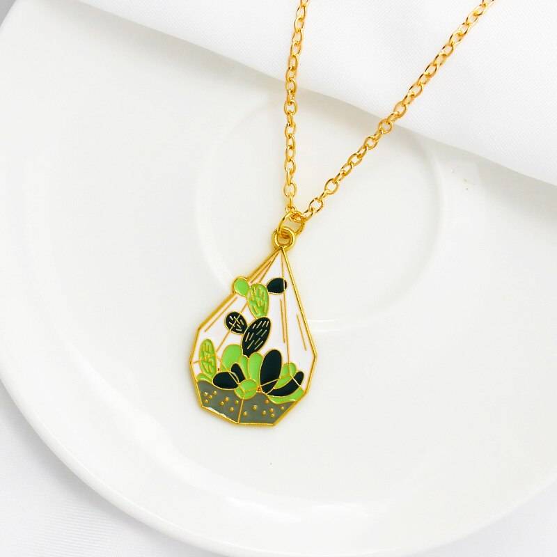 Glass cover potted plant Pendant Necklace Green plants Succulent cactus Fashion Necklace Gifts for friends Necklaces